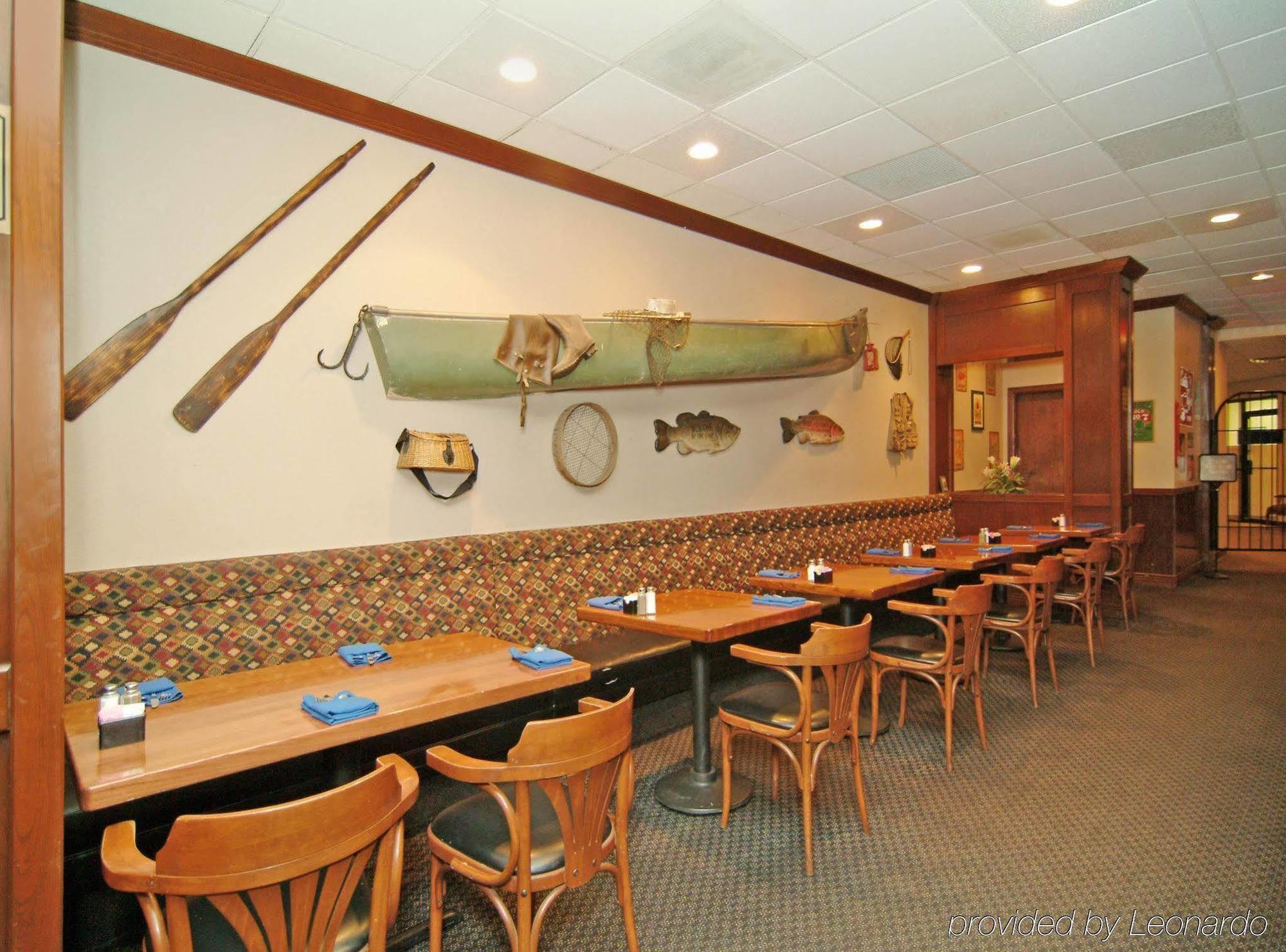 Red Lion Hotel Farmington Restoran fotoğraf